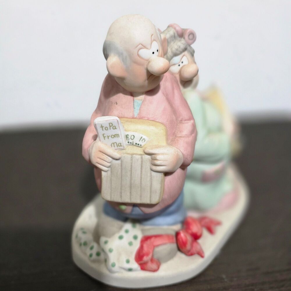 Samuel Butcher McCoon's County Wishing You a Two Ton Christmas Figure 1st Edit - Picture 6 of 16
